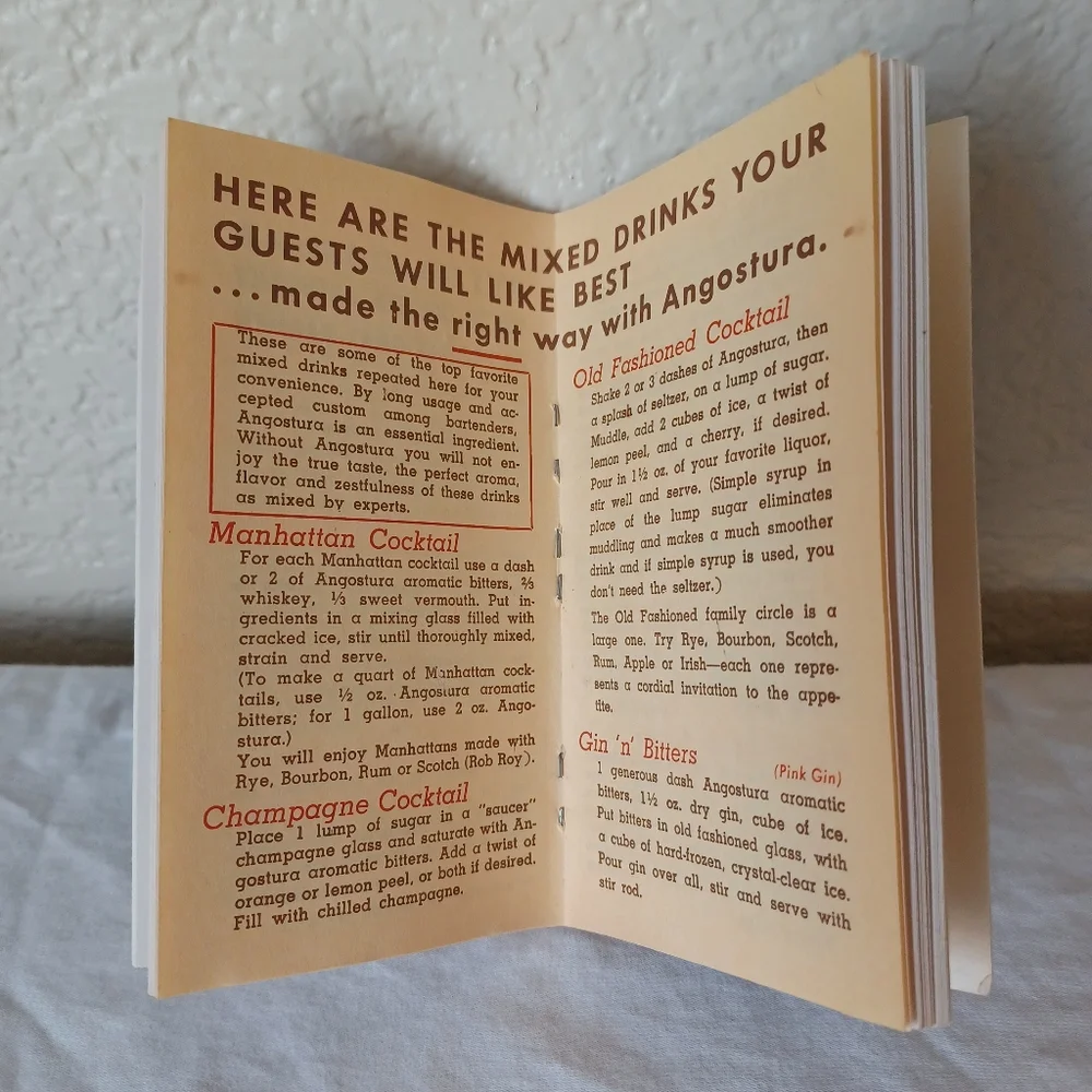 Vintage Professional Mixing Guide Bartenders Book 1971 Pocket Size